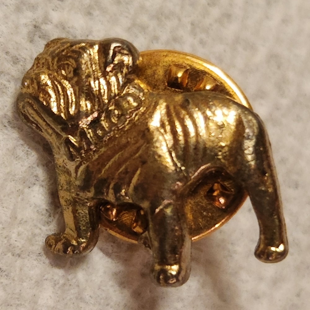Mack Truck Pins(2) - Picture 2 of 3